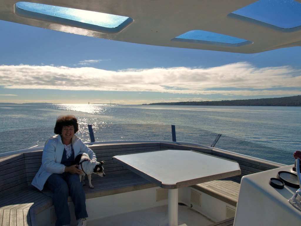 Barcarolle — 54ft Classic Motor Launch — bedside view 8