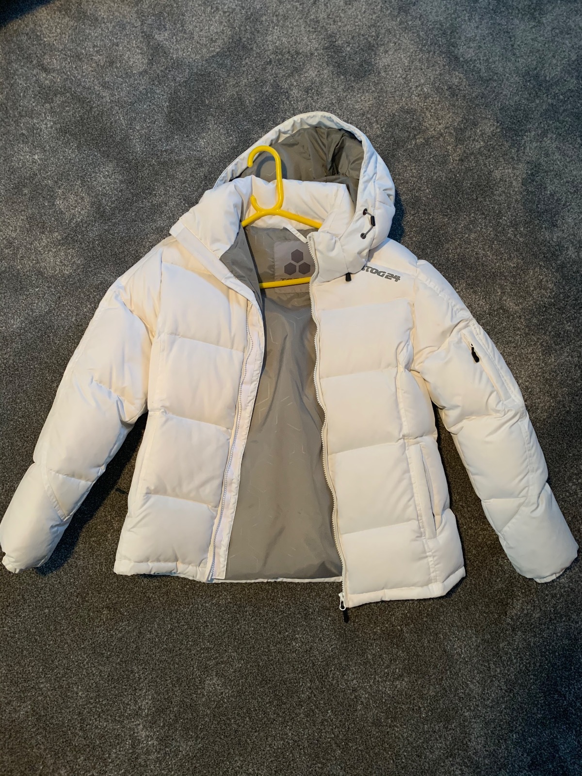 tog 24 puffer jacket